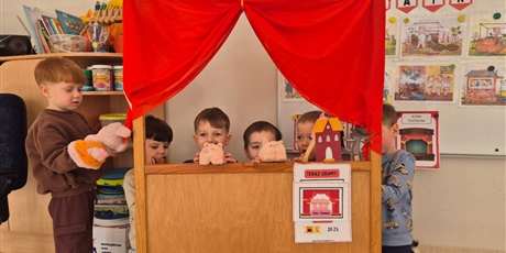 Powiększ grafikę: Tydzień teatru i kina w Chochlikach