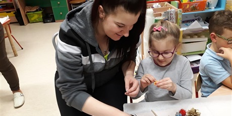 Powiększ grafikę: Warsztaty Bożonarodzeniowe w Koszałkach z Rodzicami 