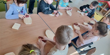 Powiększ grafikę: Warsztaty stolarskie 8.04
