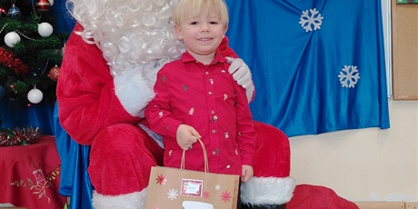 Powiększ grafikę: Wizyta Elfa i Mikołaja 