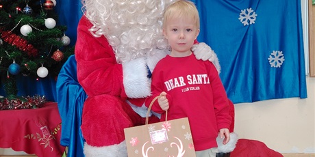 Powiększ grafikę: Wizyta Elfa i Mikołaja 