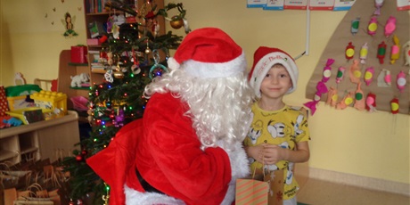 Powiększ grafikę: Wizyta Elfa i Mikołaja