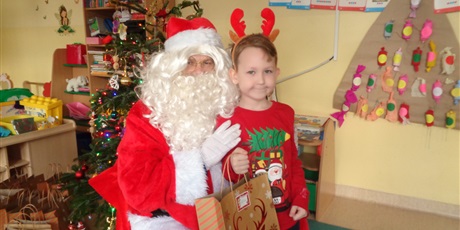 Powiększ grafikę: Wizyta Elfa i Mikołaja