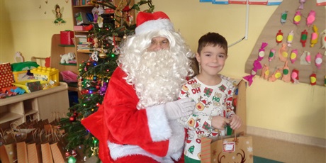 Powiększ grafikę: Wizyta Elfa i Mikołaja