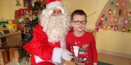 Powiększ grafikę: Wizyta Elfa i Mikołaja