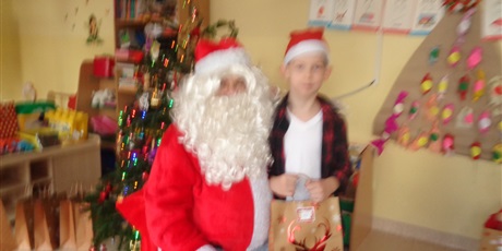 Powiększ grafikę: Wizyta Elfa i Mikołaja