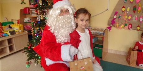 Powiększ grafikę: Wizyta Elfa i Mikołaja