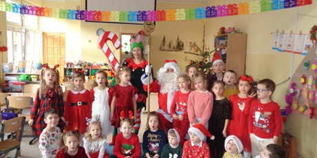 Powiększ grafikę: Wizyta Elfa i Mikołaja