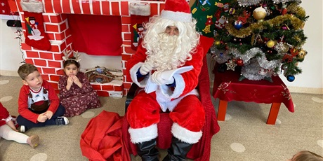 Powiększ grafikę: Wizyta Mikołaja i Elfa 