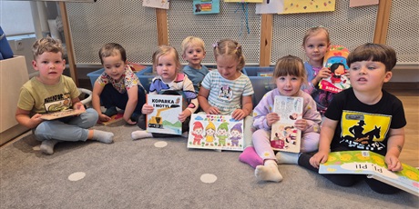 Powiększ grafikę: Wizyta w osiedlowej bibliotece