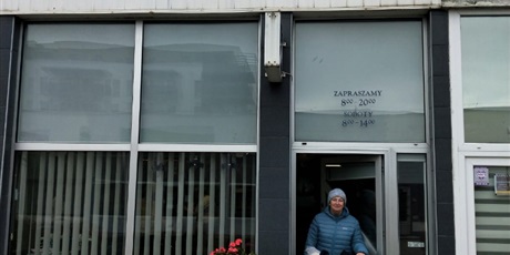 Powiększ grafikę: Wizyta w salonie fryzjerskim