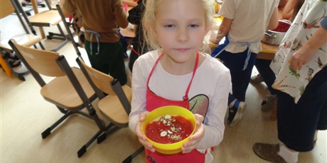 Powiększ grafikę: Wspólne gotowanie