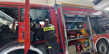 Powiększ grafikę: Wycieczka do Straży Pożarnej