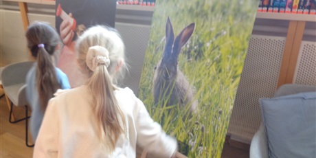 Powiększ grafikę: Wyjście do biblioteki