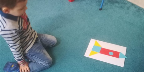 Powiększ grafikę: Zajęcia o kosmosie w grupie Kransnoludków