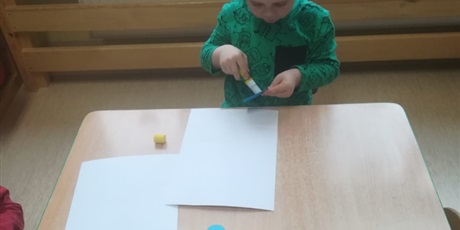 Powiększ grafikę: Zajęcia o kosmosie w grupie Kransnoludków