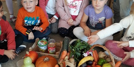 Powiększ grafikę: Zajęcia o owocach i warzywach