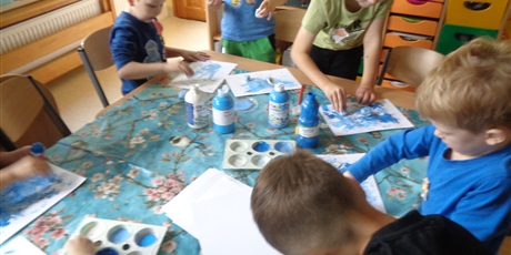 Powiększ grafikę: Zajęcia plastyczne