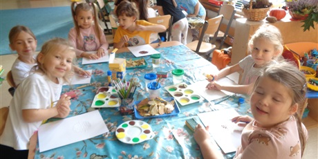 Powiększ grafikę: Zajęcia plastyczne