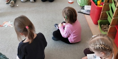 Powiększ grafikę: Zajęcia z logopedą