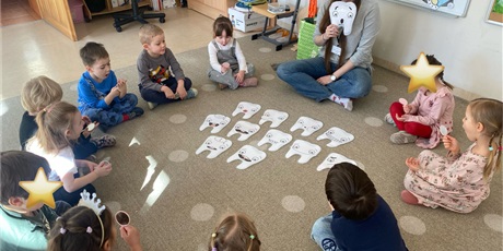 Powiększ grafikę: Zajęcia z panią logopedką Maritą