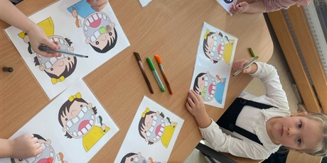 Powiększ grafikę: Zajęcia z panią logopedką Maritą