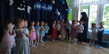Powiększ grafikę: Zakończenie roku