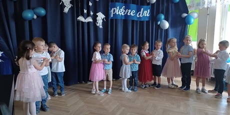 Powiększ grafikę: Zakończenie roku
