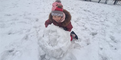 Powiększ grafikę: Zimowe zabawy