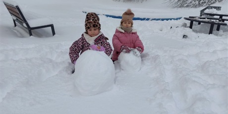 Powiększ grafikę: Zimowe zabawy Elfów