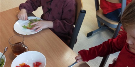 Powiększ grafikę: Zimowo-Mikołajkowe kanapki