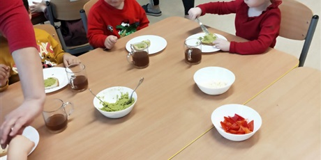 Powiększ grafikę: Zimowo-Mikołajkowe kanapki