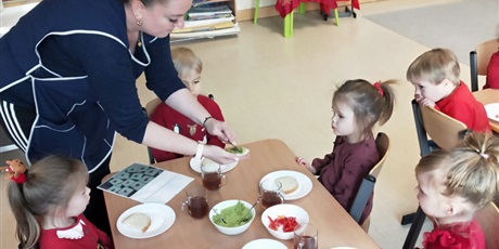 Powiększ grafikę: Zimowo-Mikołajkowe kanapki