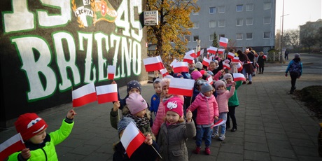 08.11.18r. o godz. 11.30 wszystkie Wesołe Skrzaty wezmą udział w Paradzie Niepodległości ulicami Brzeźna.